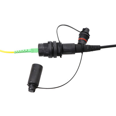 La soluzione all'aperto di FTTH, IP68 impermeabilizza Optitap all'adattatore dello Sc APC