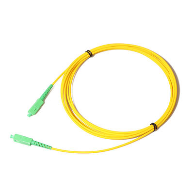 Sc bianco APC del cavo di toppa del cavo a fibre ottiche G657a2 a Sc APC 3m monomodali