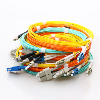 Cavo di toppa della fibra di singolo modo di FC APC, fibra Jumper Cord ottico di FTTH