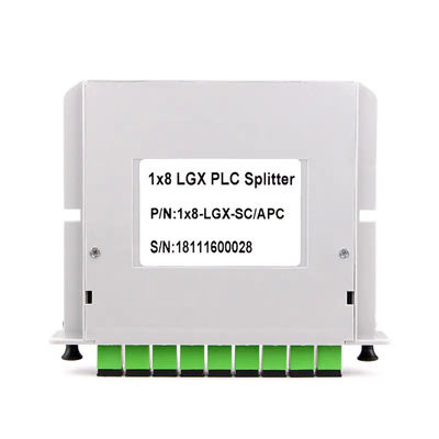 Separatore a fibra ottica 1x8 tipo a cassetta dello SpA di 8 modi con il connettore dello Sc APC