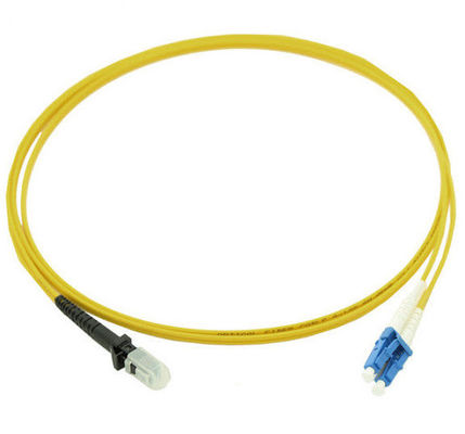 E2000 Cordoni di fibra per LC/ SC/ FC/ ST/ MU/ MTRJ/ MPO/ DIN/ SMA/ D4/ SFF